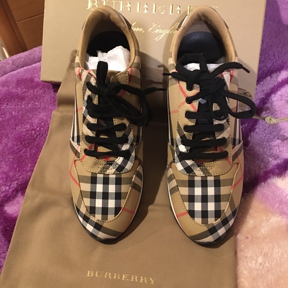 🆕AUTHENTIC BURBERRY SIZE 9 Vintage check SNEAKER - Picture 6 of 10